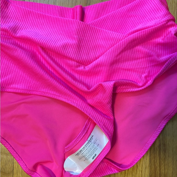 NWT Aerie Swim Hot Pink bikini- halter top with high rise bottoms! - Picture 3 of 5